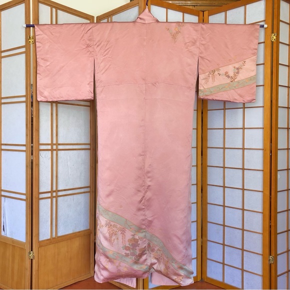 Vintage Pink Floral Japanese Silk Kimono Robe - Picture 5 of 13